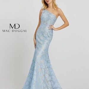 Mac Duggal Light Blue One-Shoulder Lace Mermaid Gown